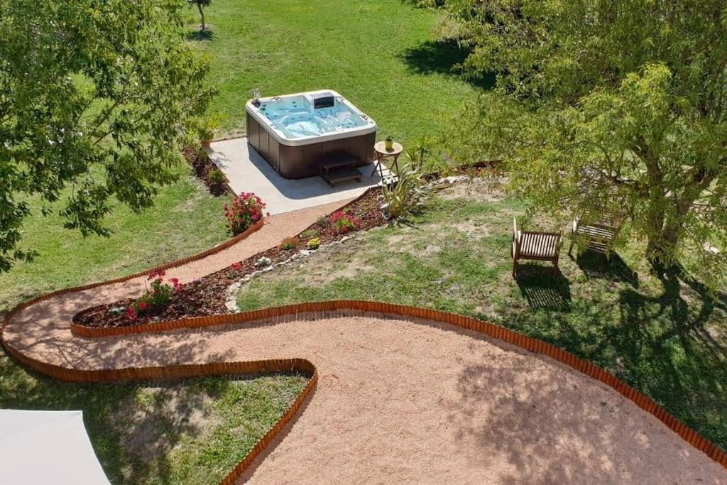 Les Prairies De Fenestrelle Spa & Piscine Au Calme Aubagne Bagian luar foto