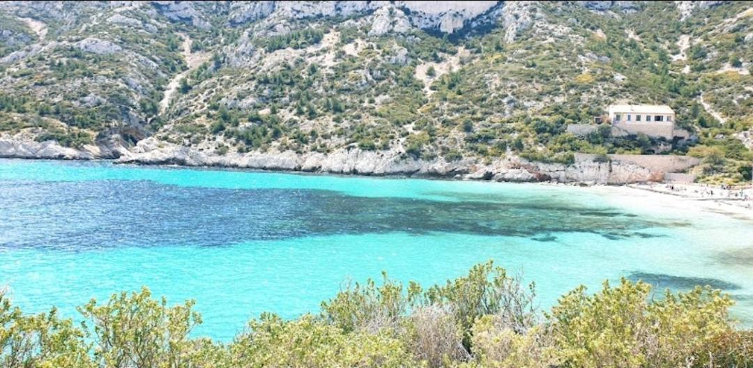 Les Prairies De Fenestrelle Spa & Piscine Au Calme Aubagne Bagian luar foto